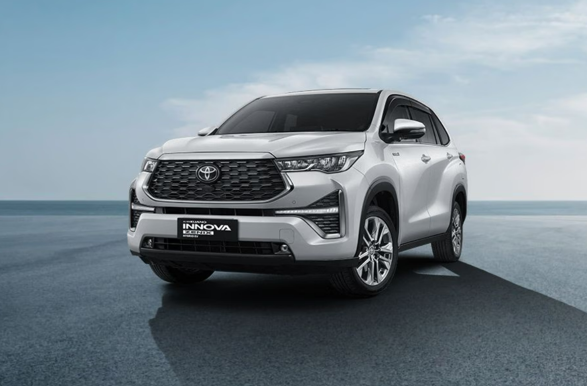 Rental Toyota Zenix Q Padang Sumatera Barat
